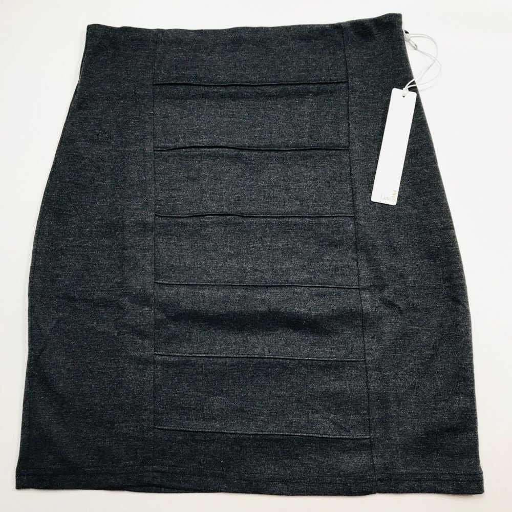 Line & Dot Stretch Pencil Mini Skirt Charcoal Gray